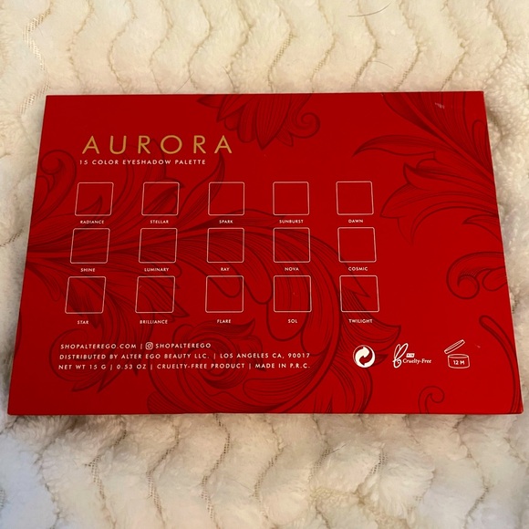 Alter Ego - Aurora 15 color eyeshadow palette - Picture 3 of 3
